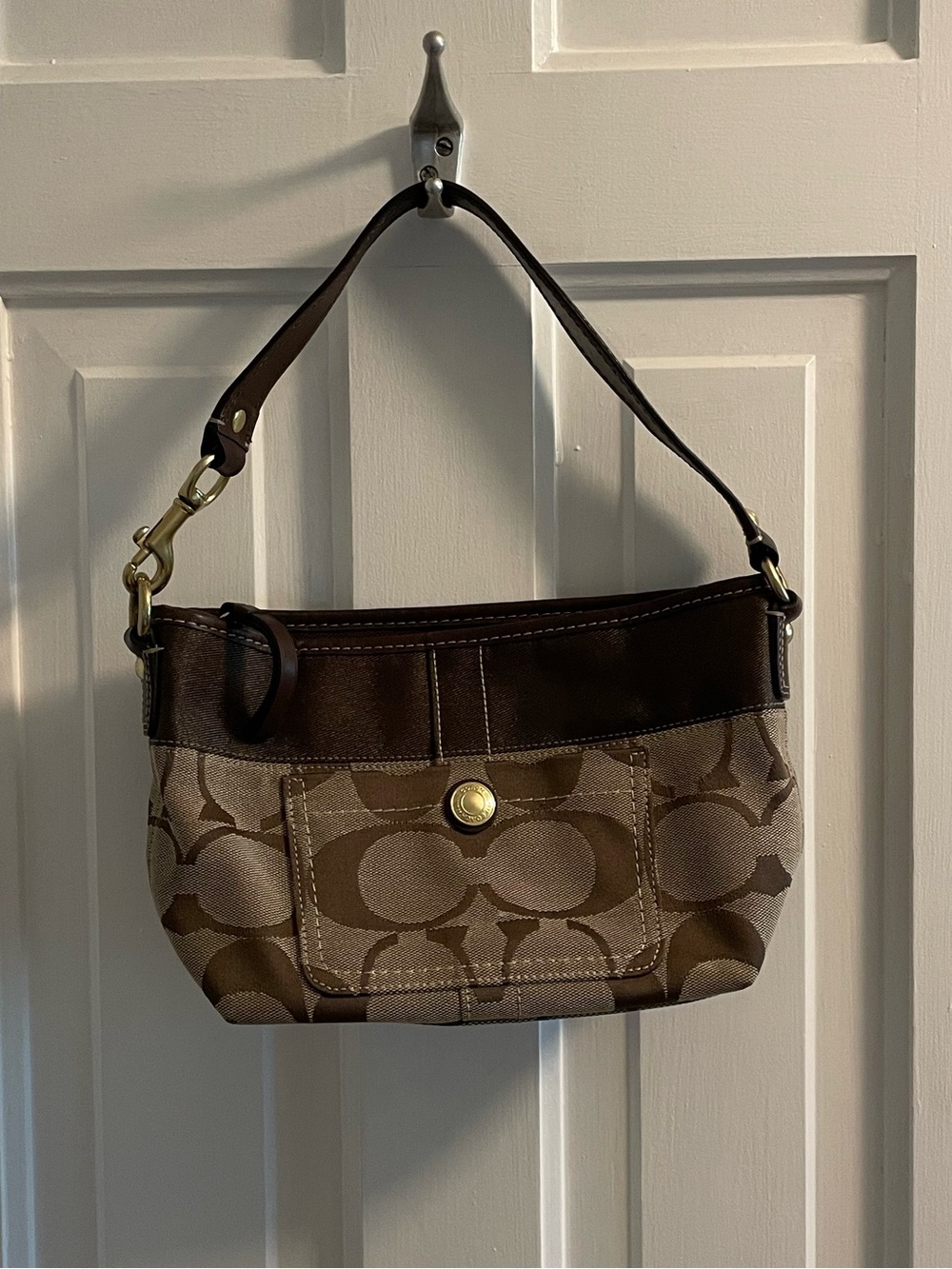 Vintage Coach monogram jacquard shoulder bag